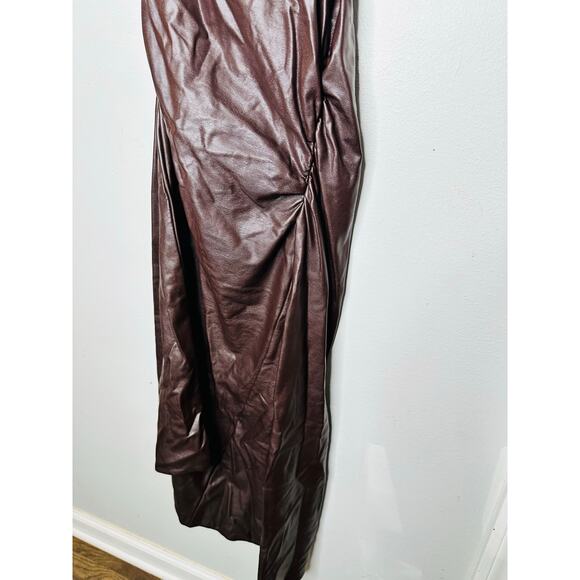 A.L.C. Brown Faux Leather Sleeveless Strapless Ruched Side Cutout Andie Dress 8 - Picture 6 of 16